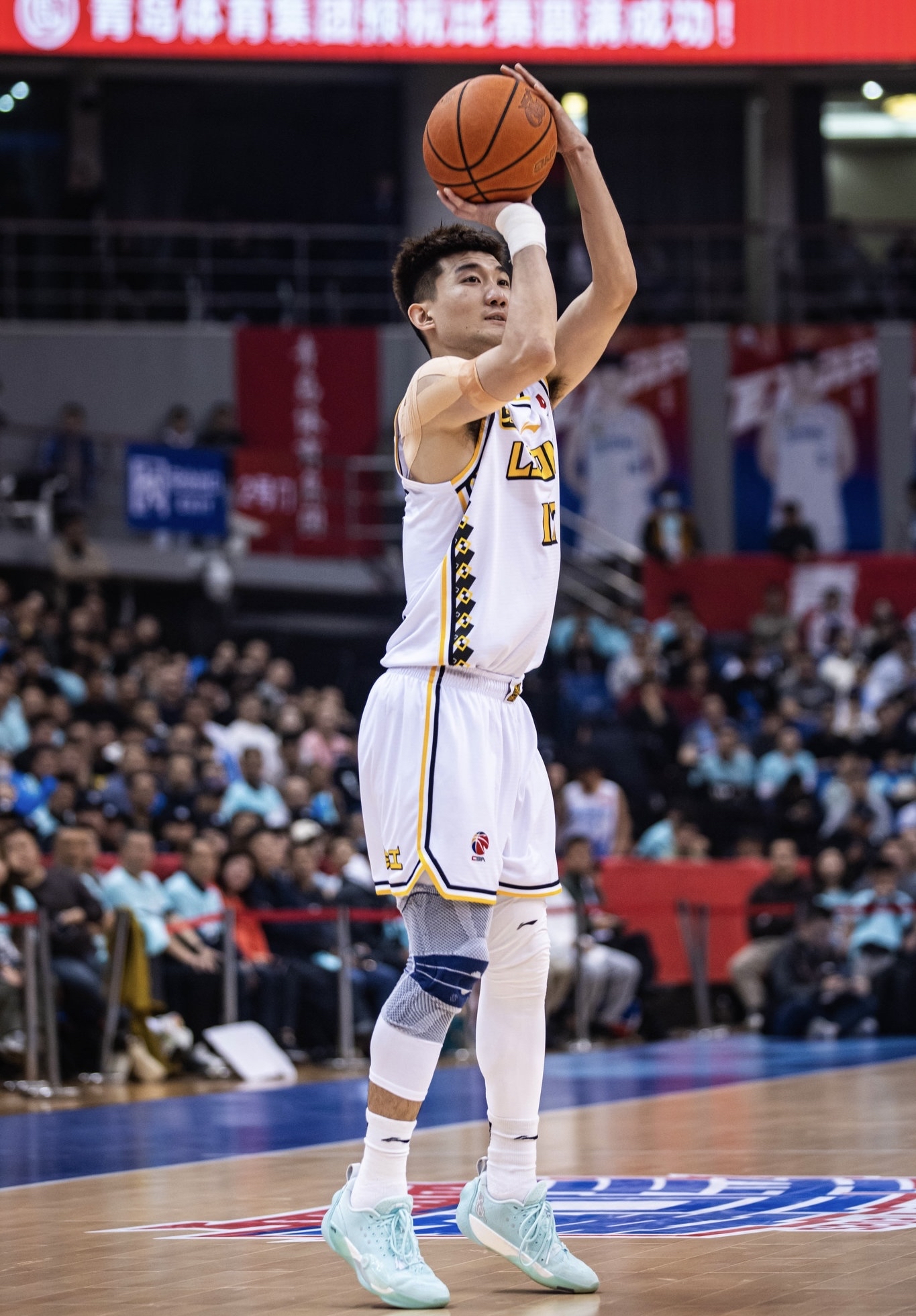 tb体育娱乐网址全明星赛国际比赛日再迎强敌；广厦男篮篮板制胜；主帅态度——赛场秩序良好；团队化学反应显著的简单介绍