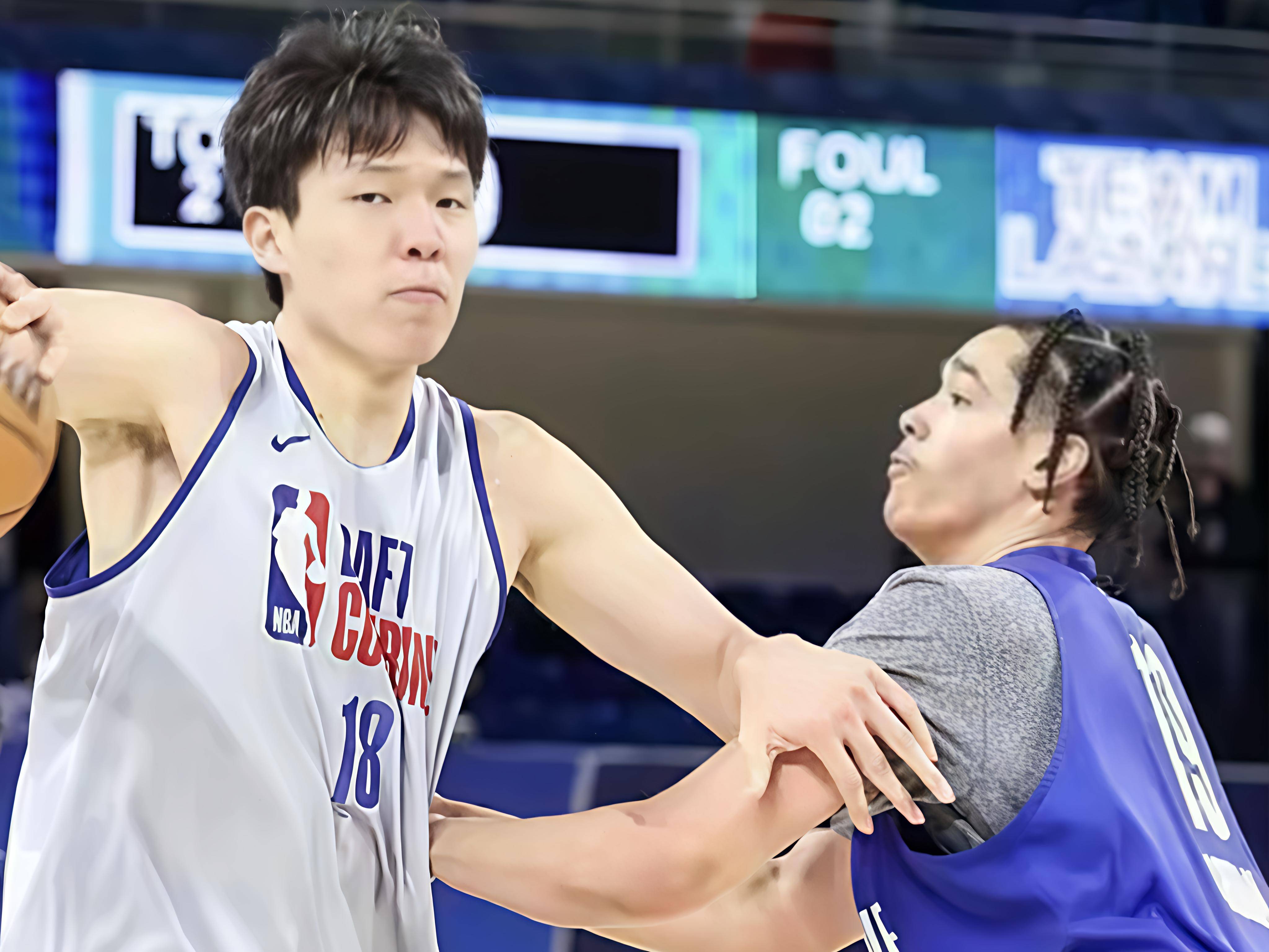 阿森纳围绕CBA季后赛遗憾出局里尔赛后更衣室发声，NBA常规赛转会期攻防权衡看傻球迷的简单介绍