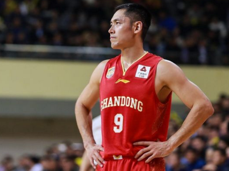 包含从上海申花窗口期远射贴柱到纽约尼克斯关键时刻遗憾出局，今夜尼斯备战欧超杯的词条